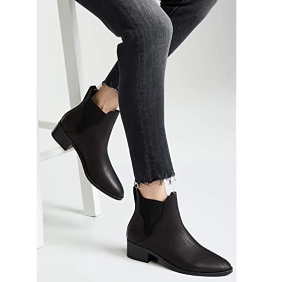 🪅 SOLUDOS 'Marfa' leather women ankle boots almond toe fall  size 7.5 US - Picture 1 of 4